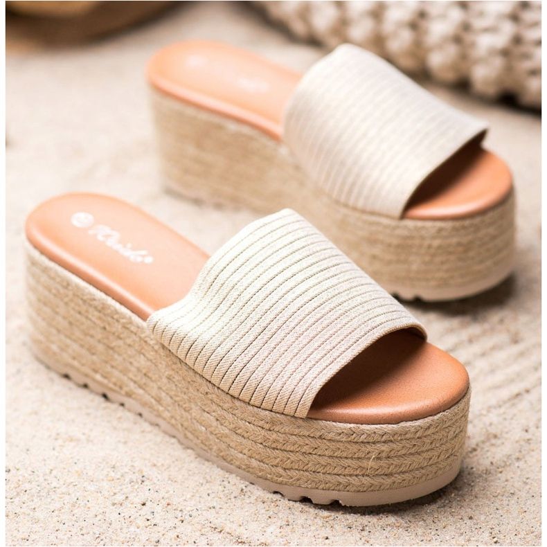 Weide Pantoufles Sur Une Plate-Forme De Paille doré 1