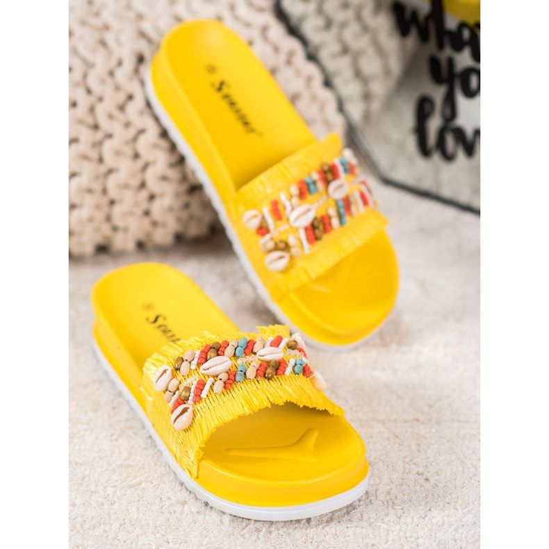 Seastar Chaussons Jaunes Avec Coquillages 1