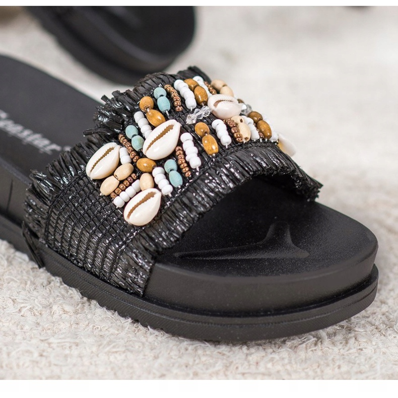 Seastar Chaussons Noirs Avec Coquillages 1