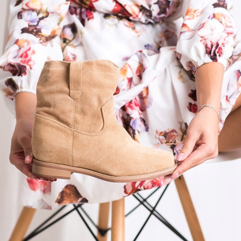 Seastar Bottes de cowboy chaudes sur le coin beige 1 Seastar Bottes de cowboy chaudes sur le coin beige 1