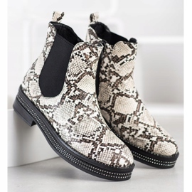 SHELOVET Bottes sur la plate-forme avec zircone cubique multicolore 1 SHELOVET Bottes sur la plate-forme avec zircone cubique multicolore 1