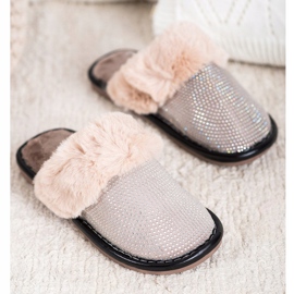 Bona Pantoufles Confortables Avec Fourrure beige 1