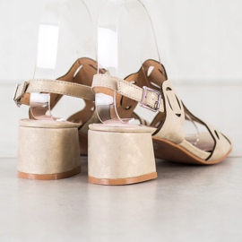 Kylie Sandales élégantes à motif ajouré beige 1 Kylie Sandales élégantes à motif ajouré beige 1