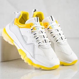 Ideal Shoes Baskets sur une plate-forme jaune blanche 4