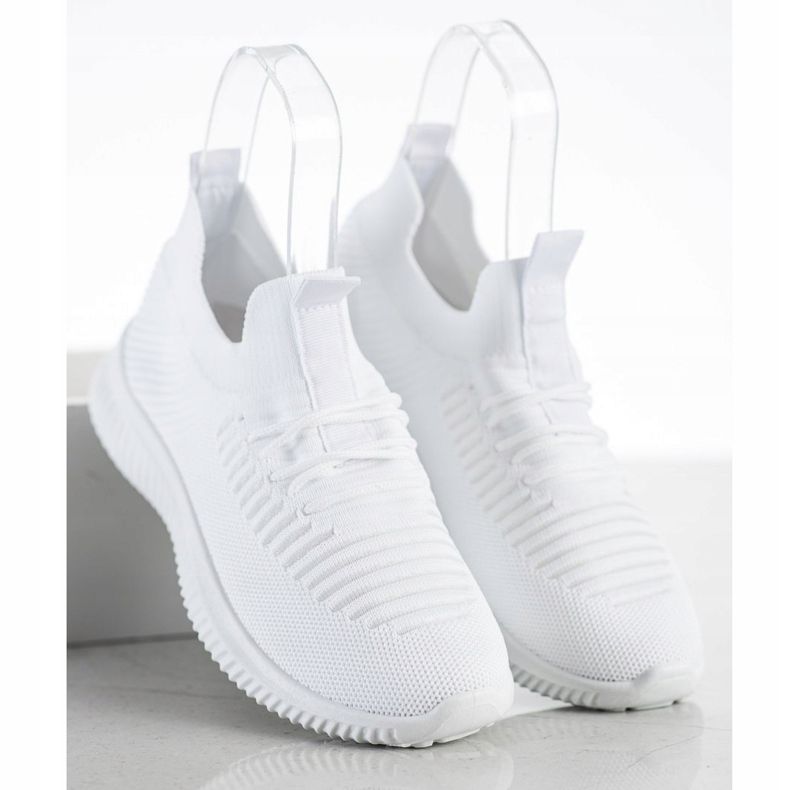 Baskets blanches MCKEYLOR 1