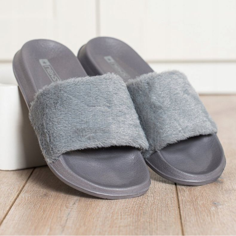 SHELOVET Chaussons Légers Avec Fourrure gris 2