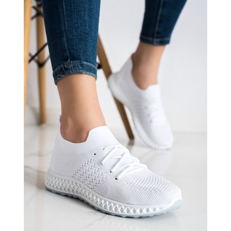 Chaussures de sport à enfiler MCKEYLOR blanc 1