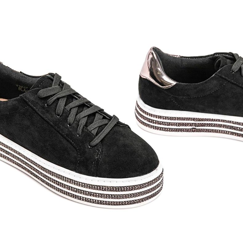 Baskets noires sur semelle épaisse de Lil le noir 1