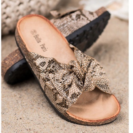 Bella Paris Pantoufles à imprimé serpent beige 2