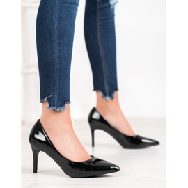 Small Swan Goupilles vernies le noir 2