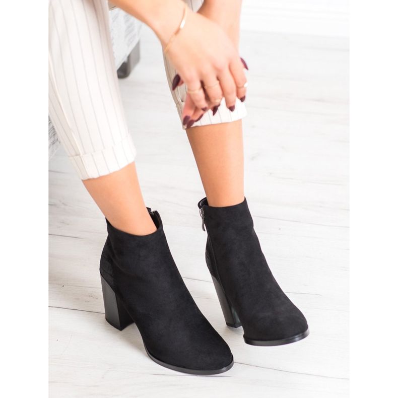 Goodin Bottes chaudes sur le poste noir 2