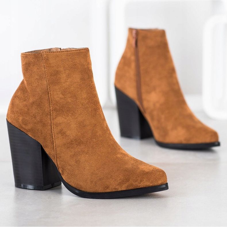 Marquiz Bottes sur un poste large brun 1