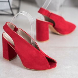 Filippo Sandales à enfiler sur un bar rouge 1