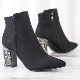 Bottines à motif serpent VINCEZA le noir 4