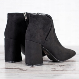 Goodin Bottines en daim sur un bar le noir 2