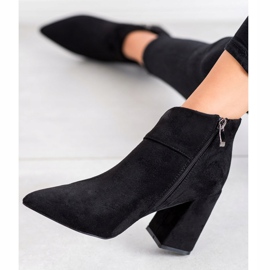 Goodin Bottines en daim sur un bar le noir 4