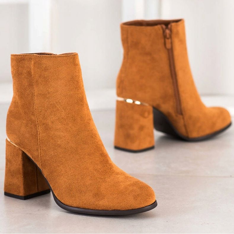SHELOVET Bottes avec un insert doré brun 2