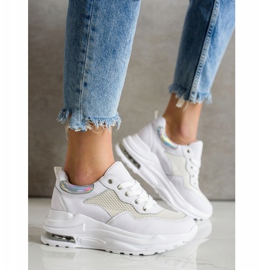 Weide Baskets confortables sur la plate-forme blanche 2