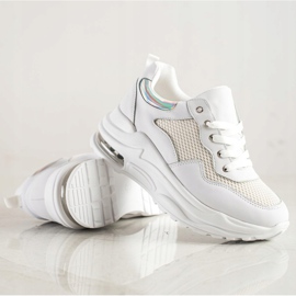 Weide Baskets confortables sur la plate-forme blanche 1
