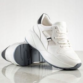 Weide Baskets blanches claires 2