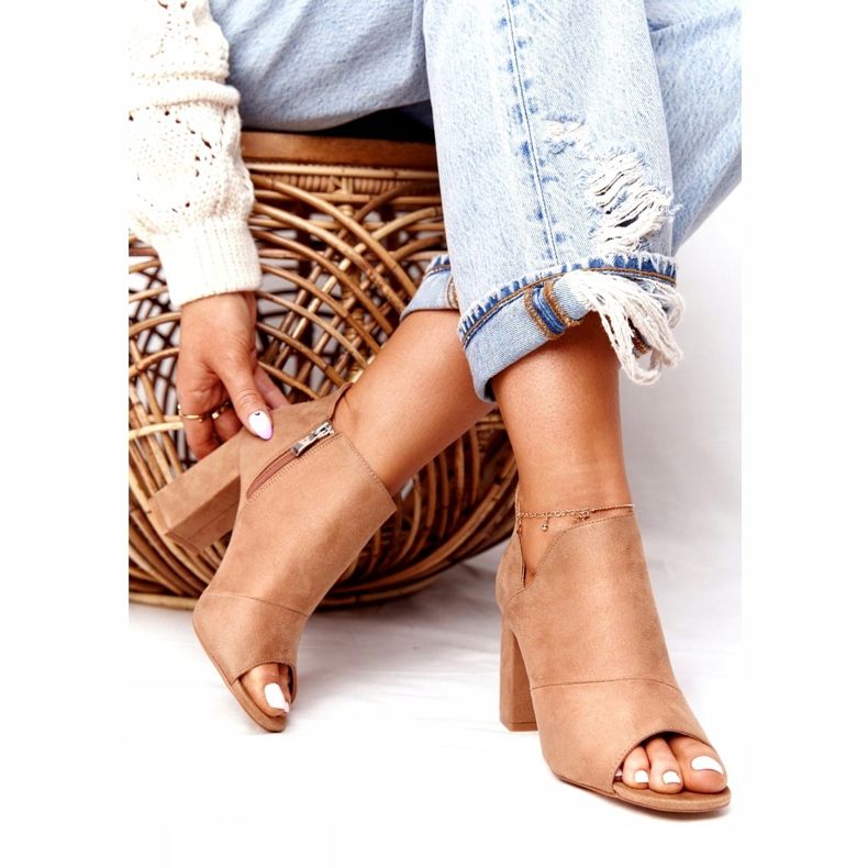 Bottes de printemps en daim sur un poteau Vinceza 21-17095 Beige 2