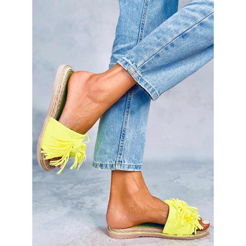 CK159 Chaussons femme jaune fluo 2