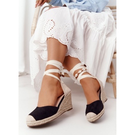 PG1 Sandales compensées noires nouées Nelly avec tresses beige 2