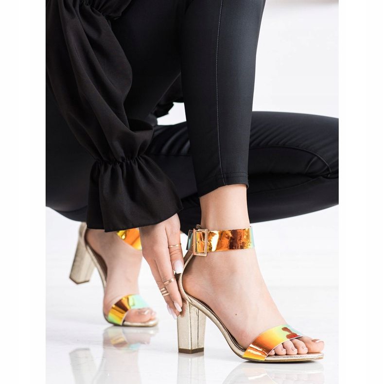 Goodin Sandales Sur Une Barre Avec Effet Holo d'or 1