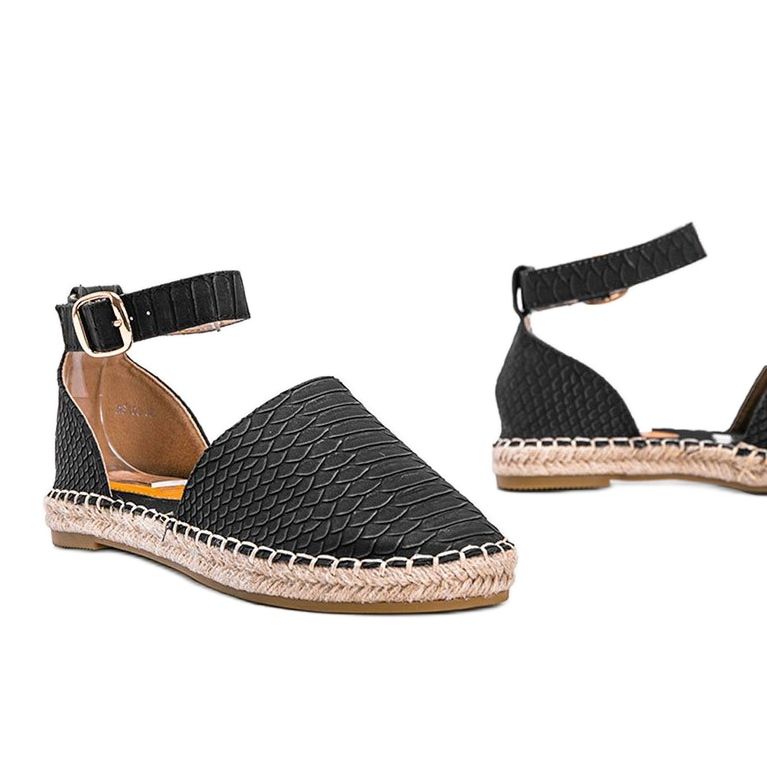 Espadrilles noires à motif peau de serpent 1