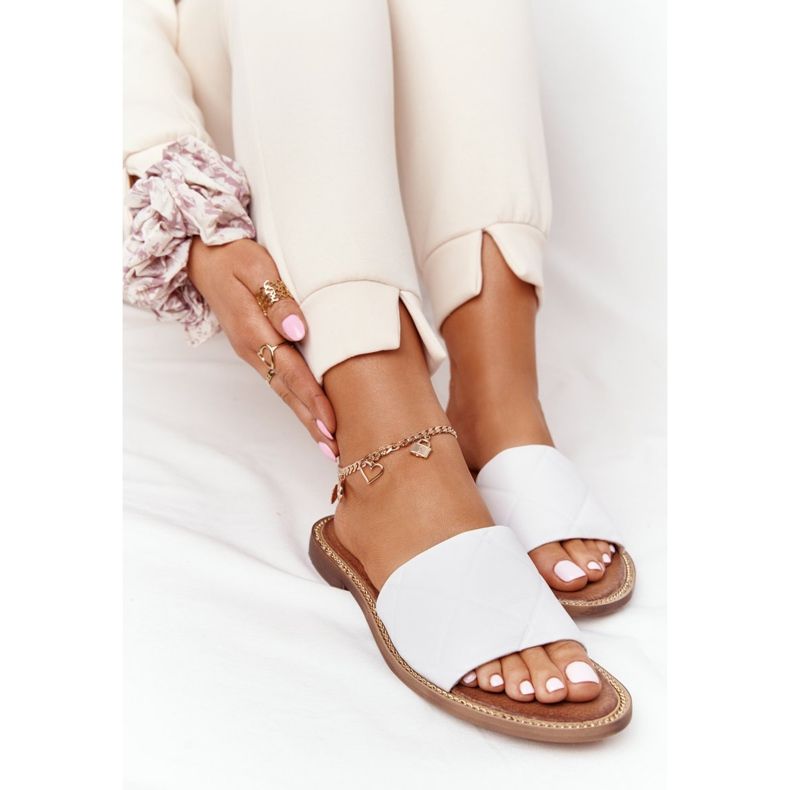 Chaussons Cuir Avec Matelassage Nicole 2650 Blanc 1