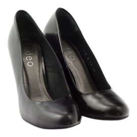 Edeo Escarpins noirs sur un pilier le noir 4 Edeo Escarpins noirs sur un pilier le noir 4