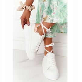 Chaussures de sport baskets sur la plate-forme blanc et or brillant blanche d'or 1 Chaussures de sport baskets sur la plate-forme blanc et or brillant blanche d'or 1