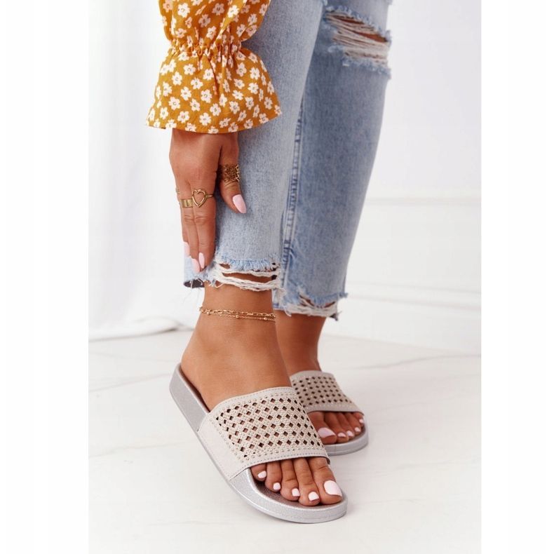 EVE Pantoufles Tonya en caoutchouc à sequins gris 2