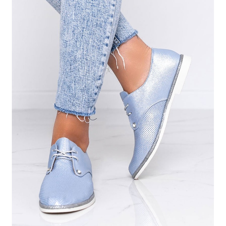 Escarpins bleus brillants ajourés Grand Street 1