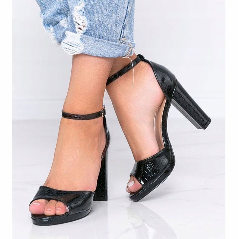 Sandales noires sur tige à motif peau de serpent Millo le noir 2