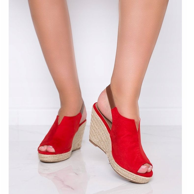 Sandales compensées rouges de Lindy 1