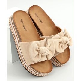 Beige 7705 Chaussons beiges sur la semelle décorée 1