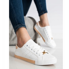 SHELOVET Baskets basses avec cuir écologique blanche 1