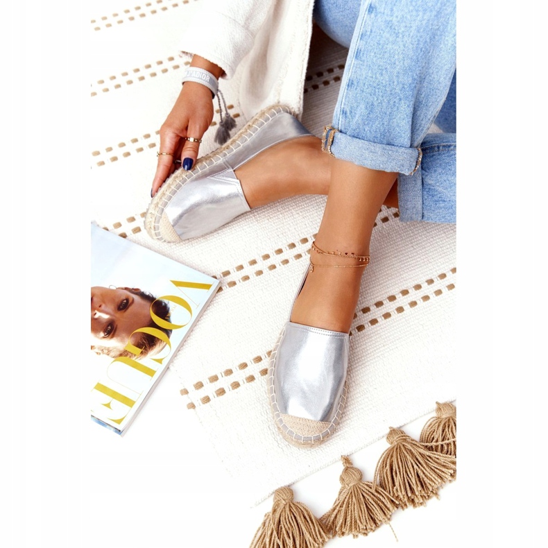 Espadrilles En Cuir Sur Une Semelle Tressée Big Star HH274504 Argent 2