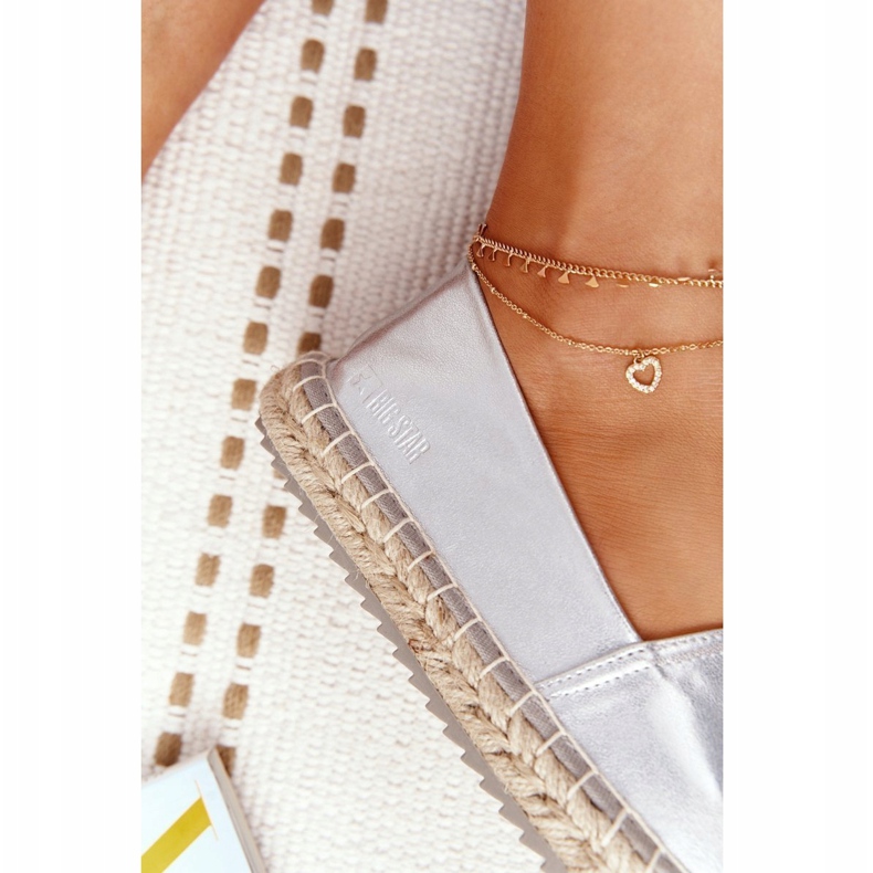 Espadrilles En Cuir Sur Une Semelle Tressée Big Star HH274504 Argent 4