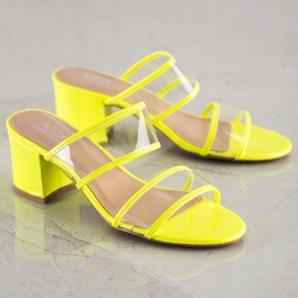 Small Swan Pantoufles Avec Bandes Transparentes jaune 1