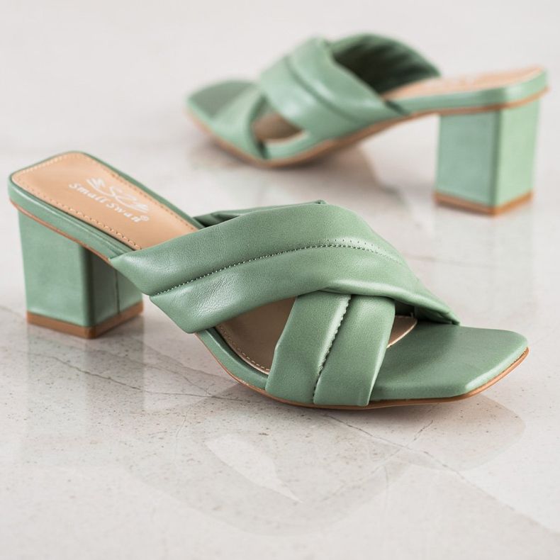 Small Swan Pantoufles élégantes en cuir écologique vert 1