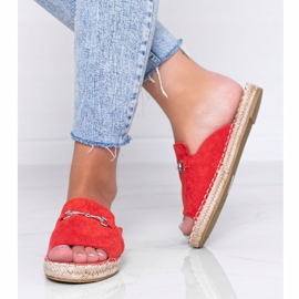 Chaussons rouges avec boucle Roseau 1