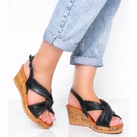 Sandales compensées noires de Buenos Aires 1