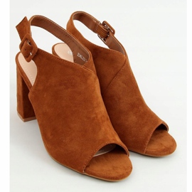 Sandales à talons larges camel 2D6L221-89 Camel brun 3