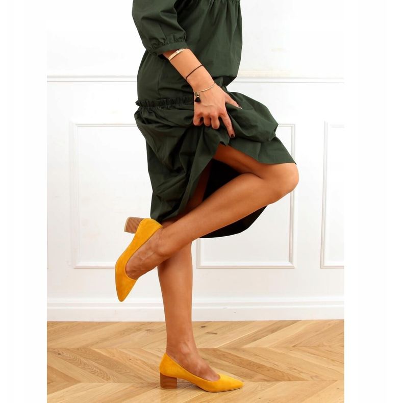Escarpins sur talon bois CL75P Jaune miel 2