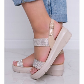 Sandales compensées beiges Sweet Rasp 2