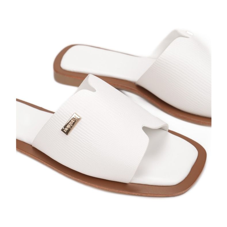 Vices Etaux 3526-71-blanc blanche 1 Vices Etaux 3526-71-blanc blanche 1