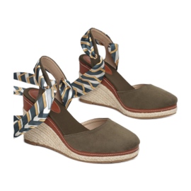 Vices Etaux LADY-FL38-107-oliver vert 1 Vices Etaux LADY-FL38-107-oliver vert 1