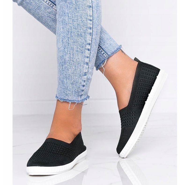 Baskets noires ajourées Slip On Funk 1